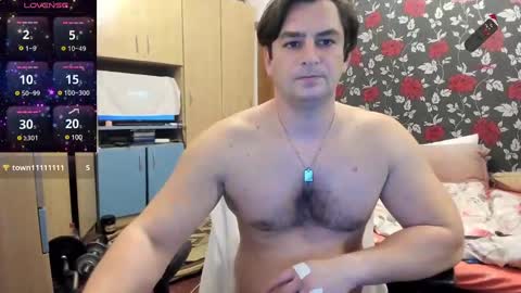 Snapshot of michaelragnar90 chatting on 12-19-24, 05:18 michaelragnar90 online show from 12-19-24, 05:18