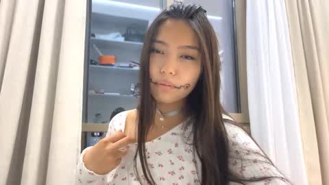 Aidaxo online show from 11-01-25, 08:22