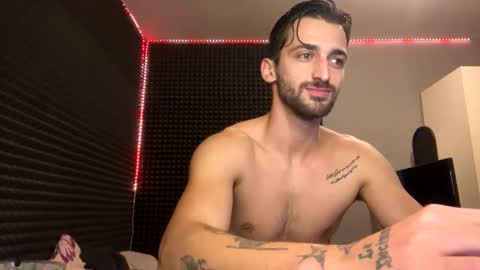 Snapshot of michelemagnetico chatting on 09-19-25, 10:10 michelemagnetico online show from 09-19-25, 10:10