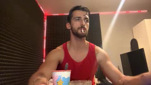 Snapshot of michelemagnetico chatting on 09-21-25, 11:06 michelemagnetico online show from 09-21-25, 11:06