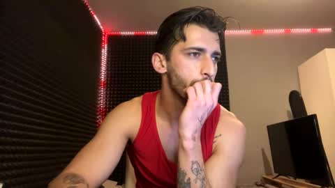 Snapshot of michelemagnetico chatting on 12-04-25, 11:57 michelemagnetico online show from 12-04-25, 11:57