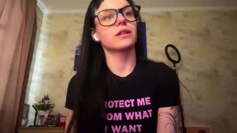 Alice online show from 04-26-26, 12:25