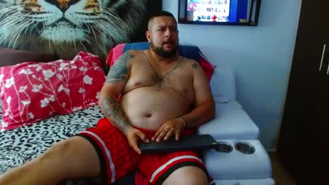 michell_myers online show from 01-28-25, 02:43