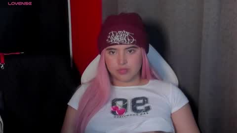 michell_petty01 online show from 01-30-25, 06:00