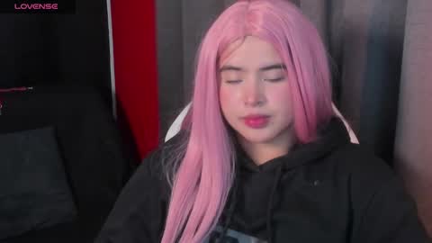 michell_petty01 online show from 01-31-25, 03:55