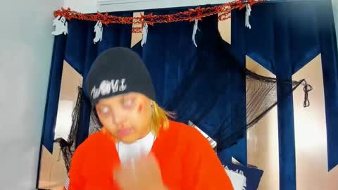 michell_rs online show from 11-01-25, 04:36