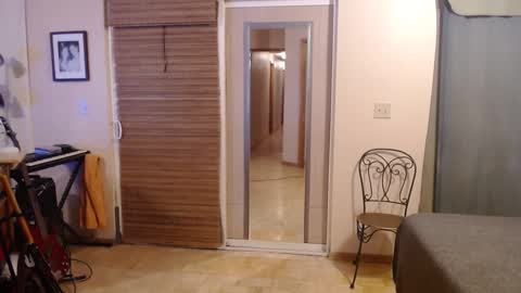 Michelle online show from 01-13-25, 11:08