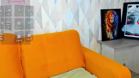 Snapshot of michelle_blond chatting on 02-03-25, 07:40 michelle_blond online show from 02-03-25, 07:40