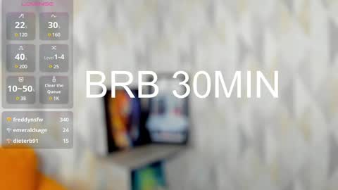 Snapshot of michelle_blond chatting on 02-10-25, 10:09 michelle_blond online show from 02-10-25, 10:09