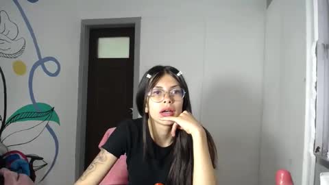 Michelle low online show from 03-09-25, 11:25