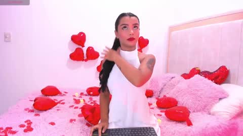 Snapshot of michelle_madson_ chatting on 02-14-25, 01:29 michelle_madson_ online show from 02-14-25, 01:29