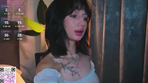 ichelle online show from 11-19-25, 01:27