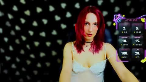 Snapshot of michelleevie chatting on 05-11-26, 11:13 Agatha online show from 05-11-26, 11:13