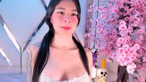 Michelle  online show from 06-09-26, 10:21