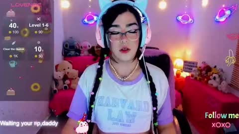 Snapshot of michellevanss22 chatting on 10-09-25, 09:13   online show from 10-09-25, 09:13