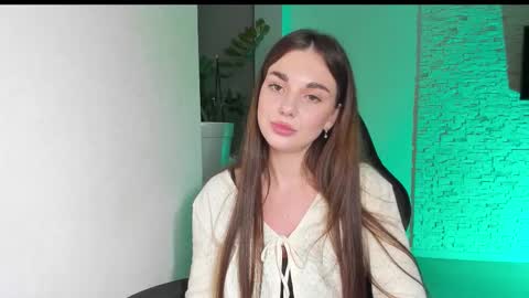 Michellee online show from 12-01-25, 06:02