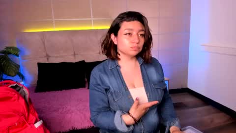 michonne_09 online show from 04-19-26, 03:17