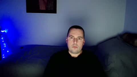 Snapshot of micic3 chatting on 01-12-25, 03:17 micic3 online show from 01-12-25, 03:17