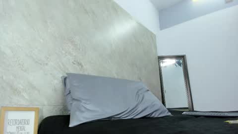 mick_lollipopp online show from 04-14-26, 08:04