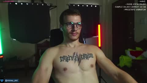 Mickey online show from 12-25-24, 05:26