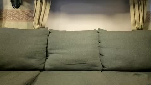 Snapshot of mickeyshyne69 chatting on 03-11-25, 12:39 Mickey online show from 03-11-25, 12:39