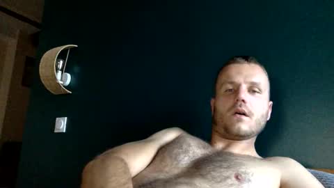 Snapshot of mickylove67 chatting on 10-11-25, 03:43 mickylove67 online show from 10-11-25, 03:43