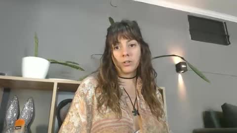 Snapshot of mickystrumia chatting on 11-18-25, 03:27 mickystrumia online show from 11-18-25, 03:27