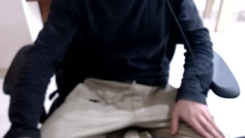 Snapshot of microfama00 chatting on 01-13-26, 03:01 microfama00 online show from 01-13-26, 03:01