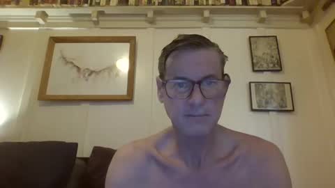 Stuart online show from 12-16-24, 04:13