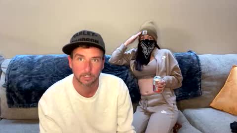 Adventures of MnM4ever online show from 11-10-25, 04:22