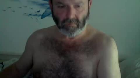 Snapshot of midhir chatting on 01-20-25, 07:25 kike online show from 01-20-25, 07:25