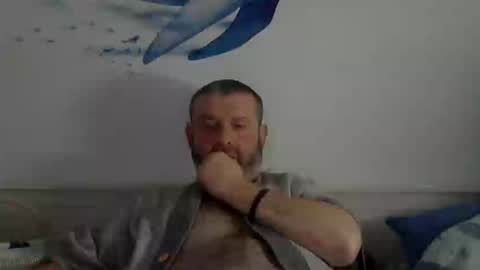 Snapshot of midhir chatting on 02-07-25, 11:45 kike online show from 02-07-25, 11:45