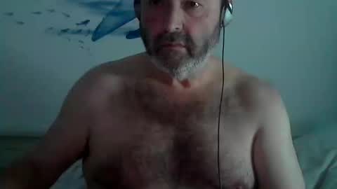 Snapshot of midhir chatting on 02-10-25, 06:35 kike online show from 02-10-25, 06:35