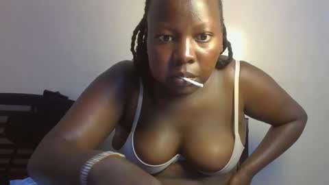 midnight_curves online show from 04-12-26, 02:00