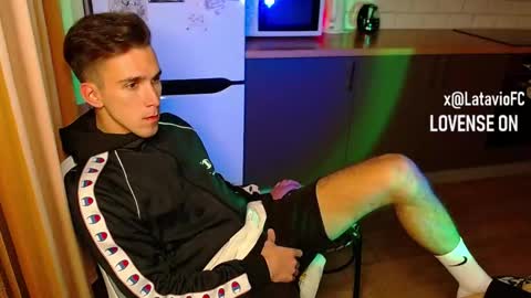 Snapshot of midnighter__ chatting on 09-20-25, 07:15 Alexey or just Alex online show from 09-20-25, 07:15