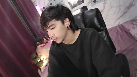 Kitty online show from 04-24-26, 09:50