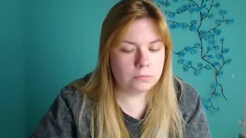Snapshot of midnightmariana chatting on 05-05-26, 11:18 Mariana online show from 05-05-26, 11:18