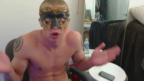 midnightmasc online show from 04-11-26, 09:52