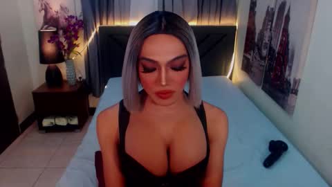 KATE online show from 12-14-25, 06:52