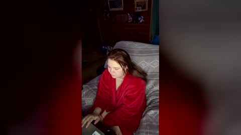MidnightSun online show from 04-11-26, 08:40