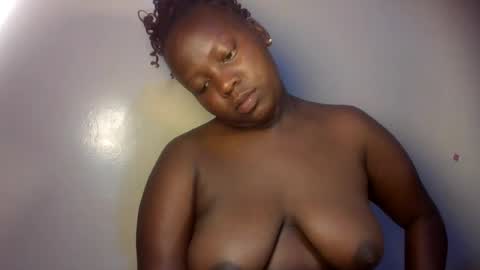 midnightt_curves online show from 07-25-26, 06:44