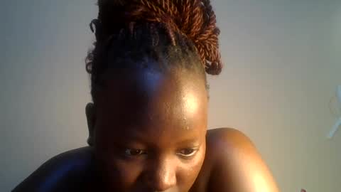 midnightt_curves online show from 07-27-26, 10:17