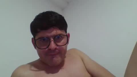 Snapshot of midoncare11282020 chatting on 11-09-25, 02:54 midoncare11282020 online show from 11-09-25, 02:54