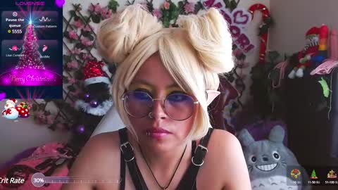 Snapshot of midoriquinn chatting on 12-20-24, 05:51 Midori 7u7 online show from 12-20-24, 05:51