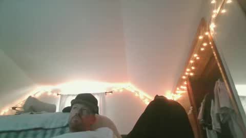 Snapshot of midtownhustler chatting on 10-16-25, 07:48 midtownhustler online show from 10-16-25, 07:48