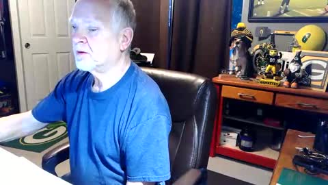 midwestdad09 online show from 05-17-26, 10:22