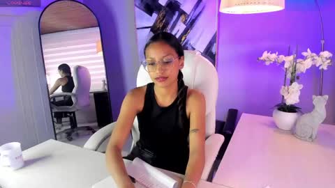 miel_ambar online show from 05-13-26, 02:14