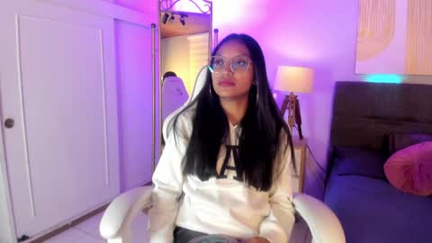 miel_ambar online show from 05-27-26, 01:52
