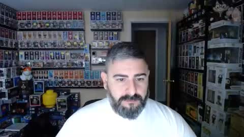 Snapshot of mightbestoned chatting on 11-12-25, 07:35 MightBeStoned online show from 11-12-25, 07:35