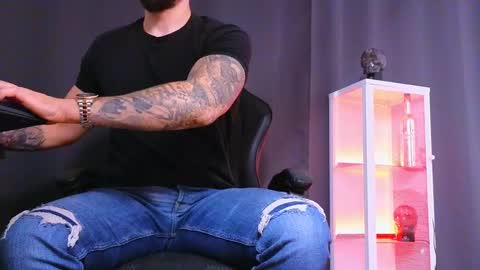 MightyAaron online show from 02-19-25, 12:11